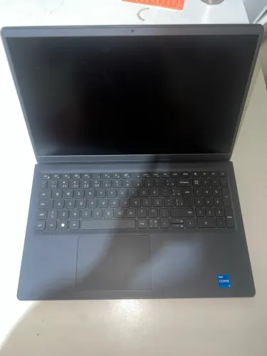 Dell Inspiron 15 3520 Core i5 11ª Geração | Tela Full HD 120Hz | Excelente Estado