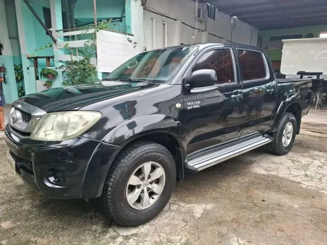 Toyota Hilux CD SR 4X2 2.7 16v/2.7 Flex Aut. 2010