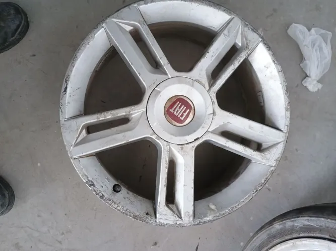 Roda Fiat abarth aro 17 avulsa
