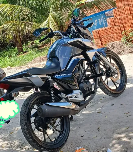 Titan 160 ,aceito troca em carro 