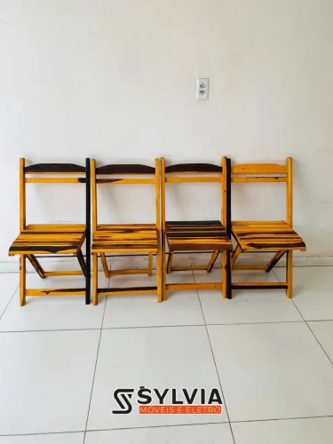 Cadeiras dobráveis 