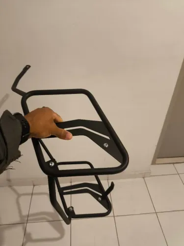 Afastador de alforge(custa 250 um novo) Lander XTZ 250 2019 a 2025 pra frente