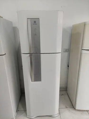 ? Geladeira Electrolux Duplex Branca ?