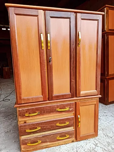 GUARDA ROUPA DE SOLTEIRO - MADEIRA DE LEI 