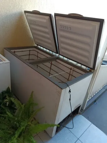 Freezer horizontal 127 duas portas