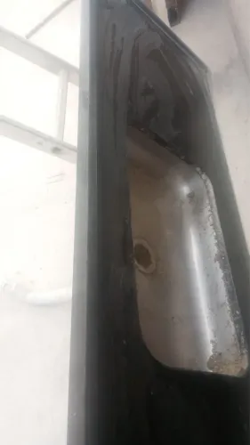 Vende se pia com Cuba em inox 