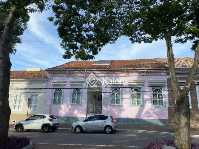 Casa comercial à venda no Centro em Itu/SP