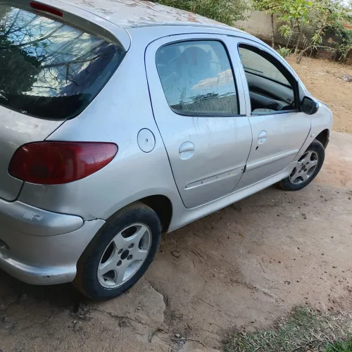 Vendo peças Peugeot 206, 1.4 flex
