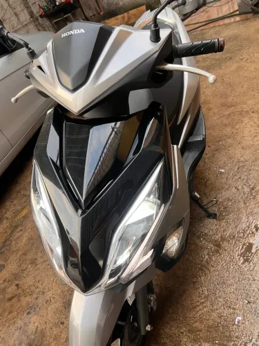 Honda elite 125