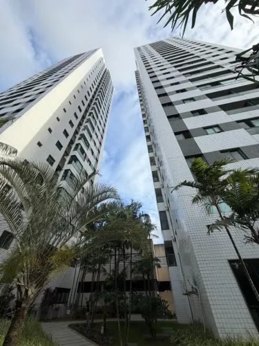 Imóvel para aluguel tem 65 metros quadrados com 3 quartos em Cordeiro - Recife - PE