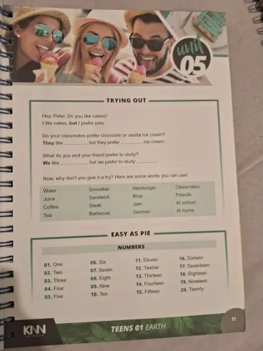 Livro de inglês KNN