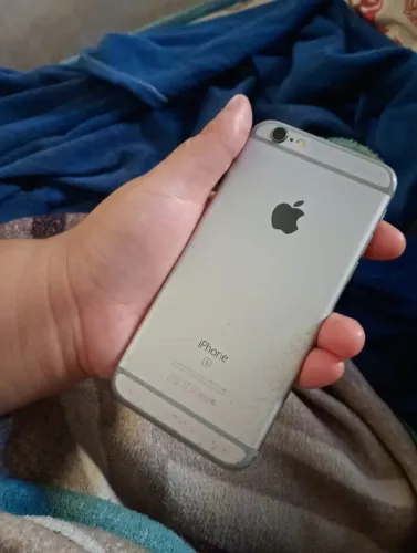 vendo esse iPhone 6 s