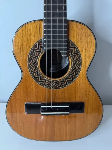 Cavaco de Imbuia com excelente sonoridade e timbre