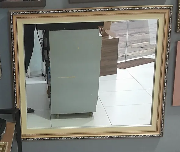 Espelho decorativo