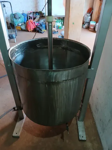 Panela mexedeira 