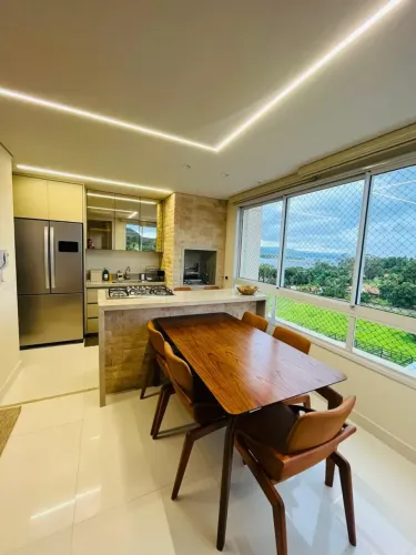 Apartamento à venda - 64m² - 2 suítes - lavabo - 1 vaga de garagem - Rifaina - SP.