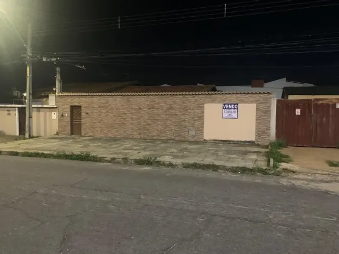 Casa à Venda na Urbis I em VBtória da Conquista-BA