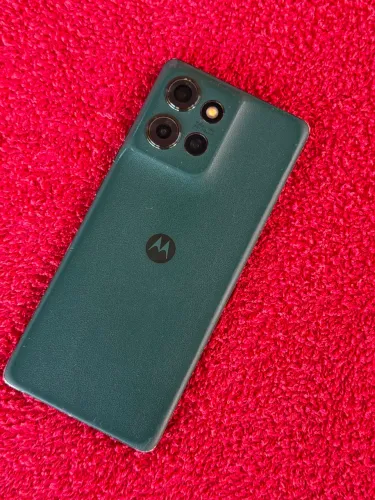 Vendo: Motorola Edge 50