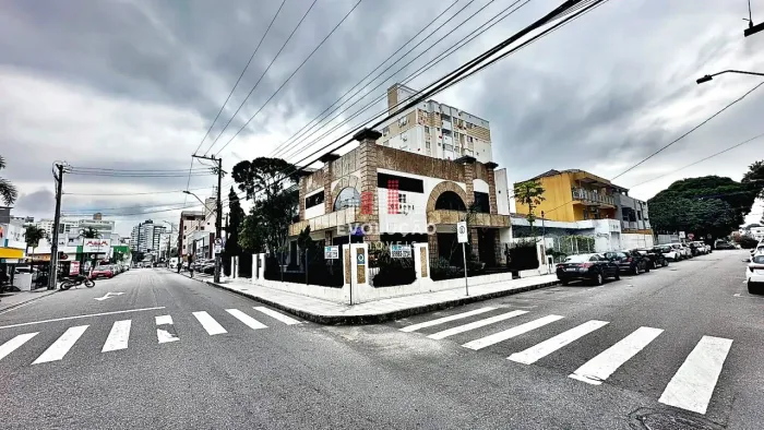 Casa Comercial, 7 salas, 200m² - Campinas