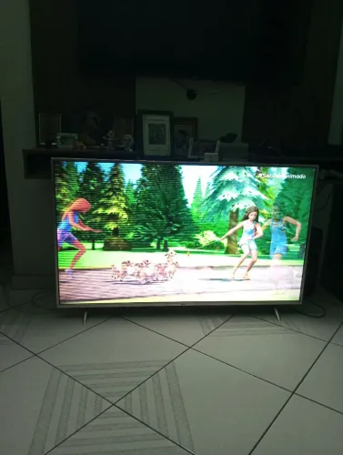 TV Philco 55 polegadas ultra HD 4k smart completa funcionando perfeitamente