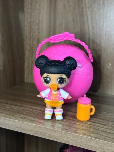 Boneca lol surprise 