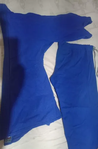 Kimono de jiu-jitsu novo 