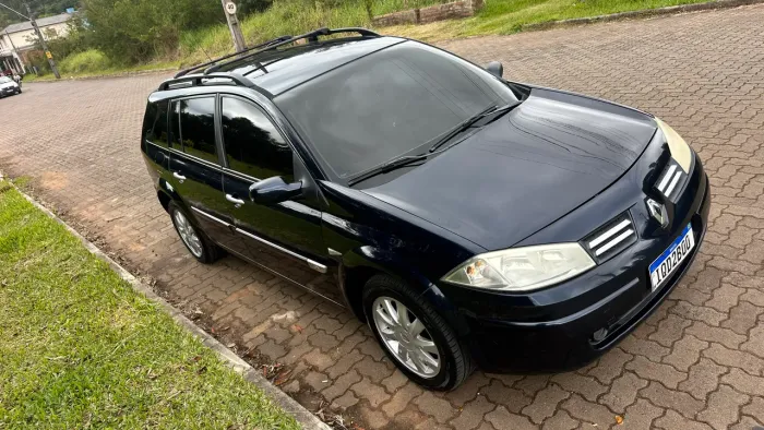 Renault Megane Grand Tour Dynam. Hi-flex 1.6 16V 2010