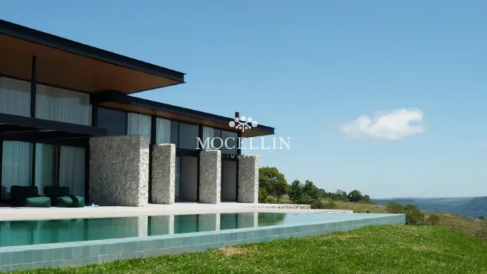 Casa de Alto Padrão à Venda em São Luiz do Purunã, Balsa Nova/Mocellin Imóveis