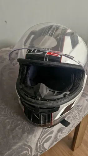 Capacete LS2