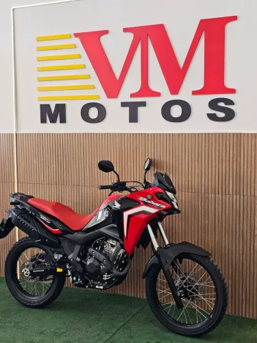 Honda sahara 300 rally 2025