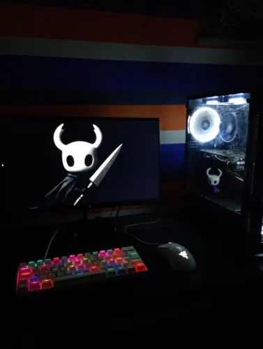Setup Gamer Completo - RX 580 8GB + 16GB RAM + Monitor 75Hz + Razer + Teclado Mecânico