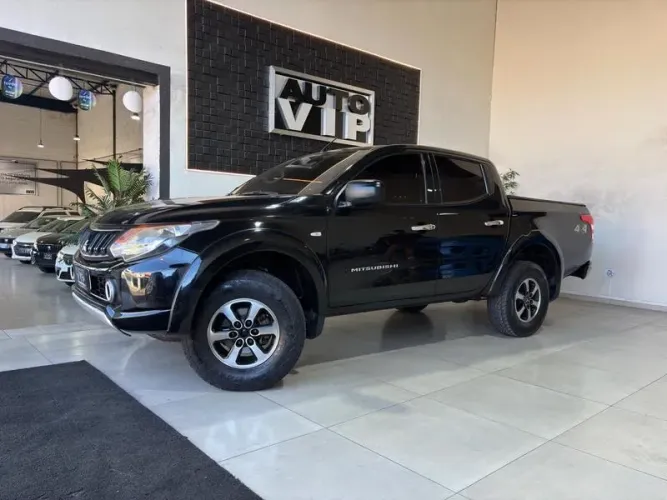 Mitsubishi L200 Triton Sport GL 2.4 Diesel 2023