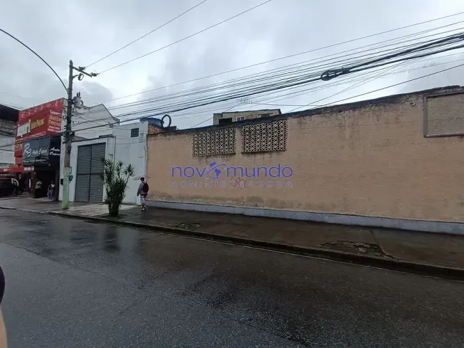 EXCELENTE GALPÃO NO CORAÇÃO DA PENHA COM SAÍDA PARA AV. BRASIL