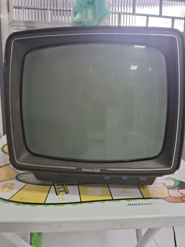 Tv antiga em para colecionadores