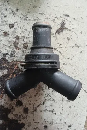 Válvula Termostática Vw Amarok 2012 / 7e0121113b