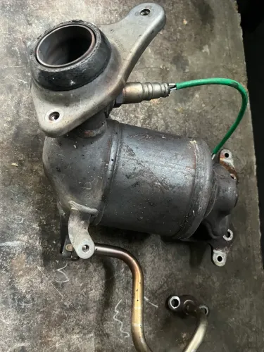 F catalizador Honda Fit 15/21