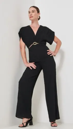 Macacão preto N 38 da marca Mob (Novo)