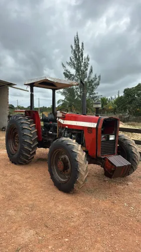 Trator MF 275