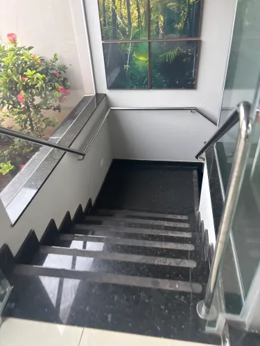 Alugo uma sala comercial