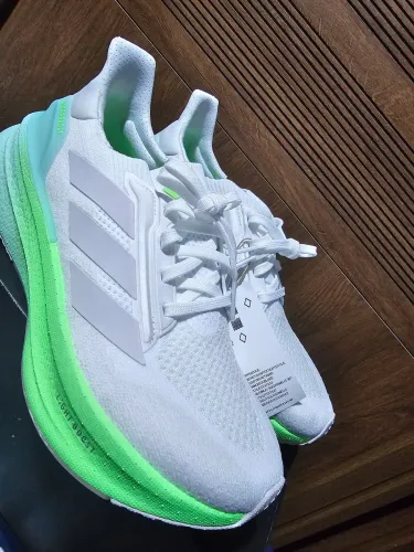 Tenis Adidas Ultraboost 5X W Tamanho 37 US 7