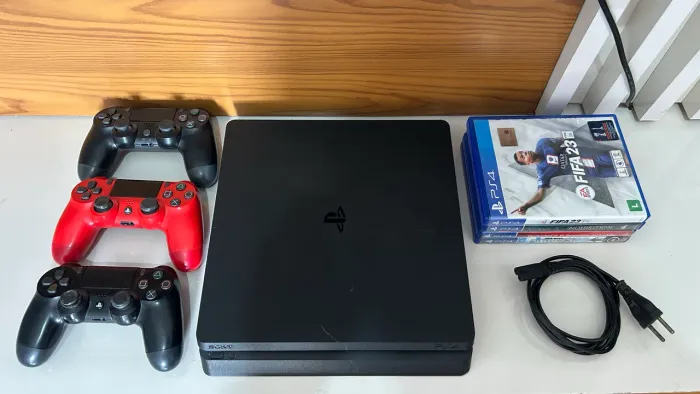 PLAYSTATION 4 de 1TB