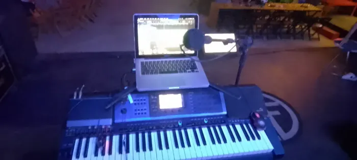 Teclado arranjador
