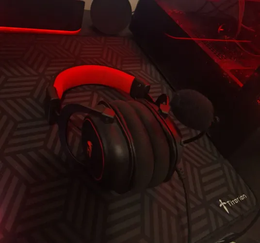 Headset Redragon Zeus X