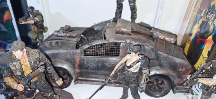 Mad Max filme (peças customizadas)