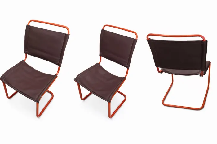 Cadeira Cantilever Tubular - Estrutura Reforçada (Suporta + 166kg)