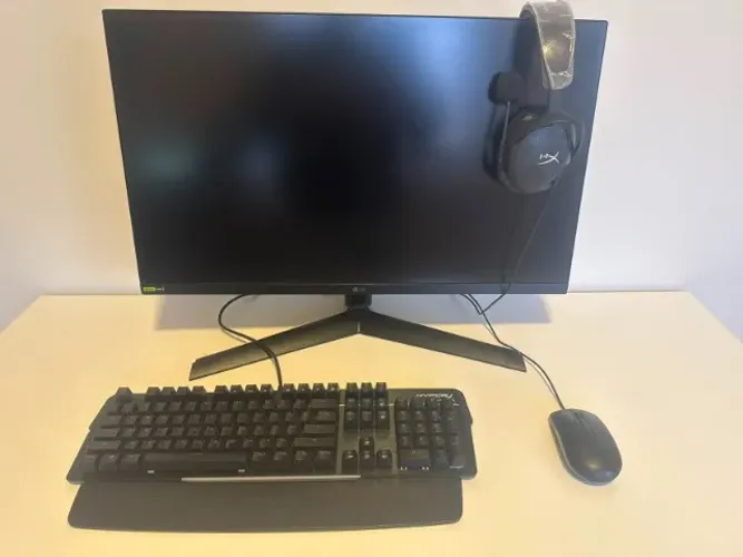 PC GAMER 8 MESES DE USO - SUPER NOVO