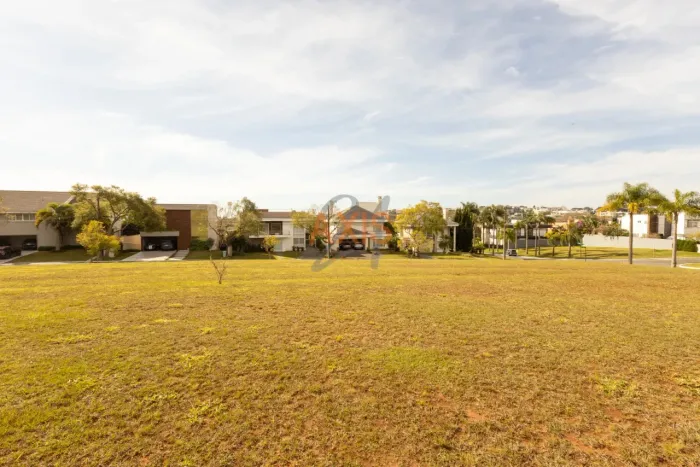 Terreno de 703m² à Venda no Condomínio Alphaville Graciosa | Pinhais
