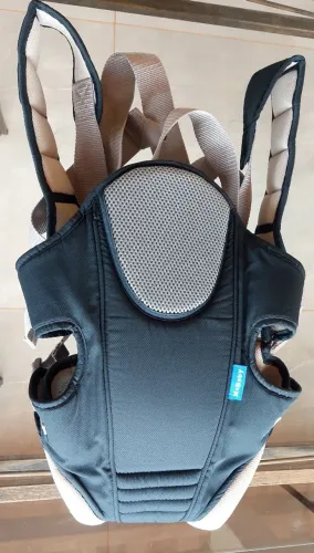 Canguru e bolsa térmica para mamadeira bem conservado 