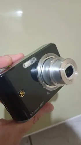Câmera Fotográfica Digital Antiga GE A830 - Leia a Descrição