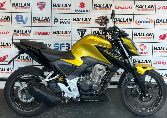 CB300F 2023